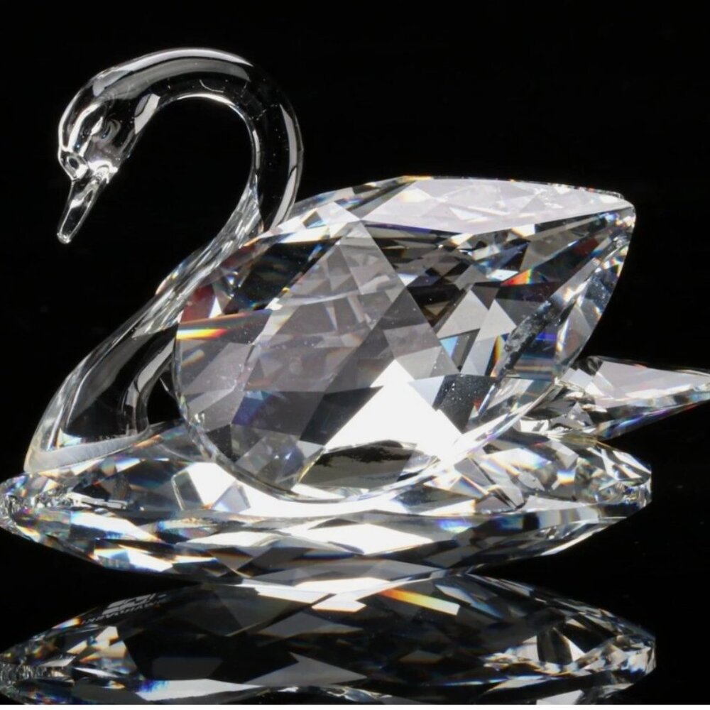 Swarovski Large Swan (010005) - RETIRED